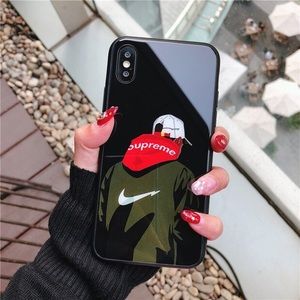 supreme iphone 10 case